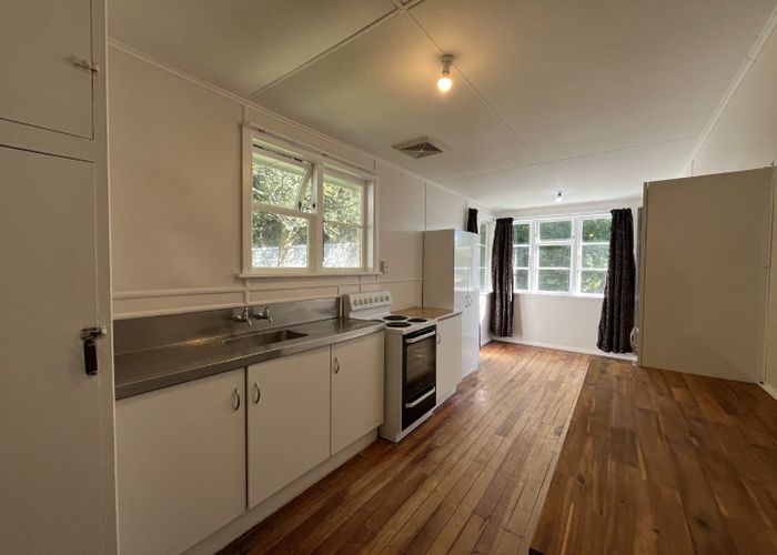  at 50a Glenpark Avenue, Frankleigh Park, New Plymouth, Taranaki