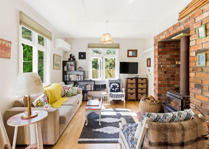  at 89  Glen Road, The Glen, Dunedin, Otago