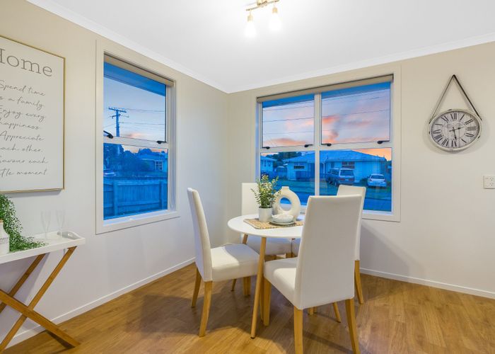  at 39 Whanga Crescent, Titahi Bay, Porirua