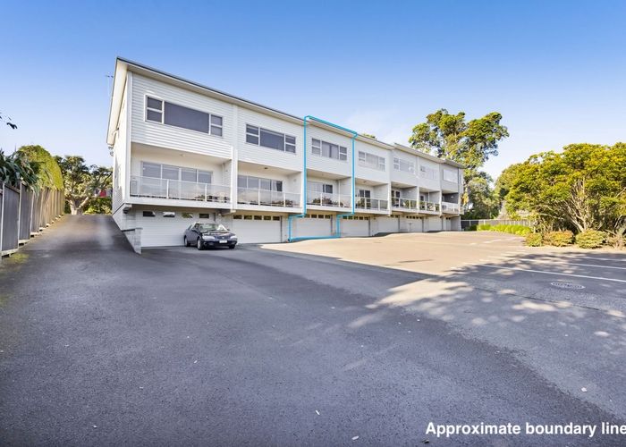  at 4/16 Ronald Street, Strandon, New Plymouth