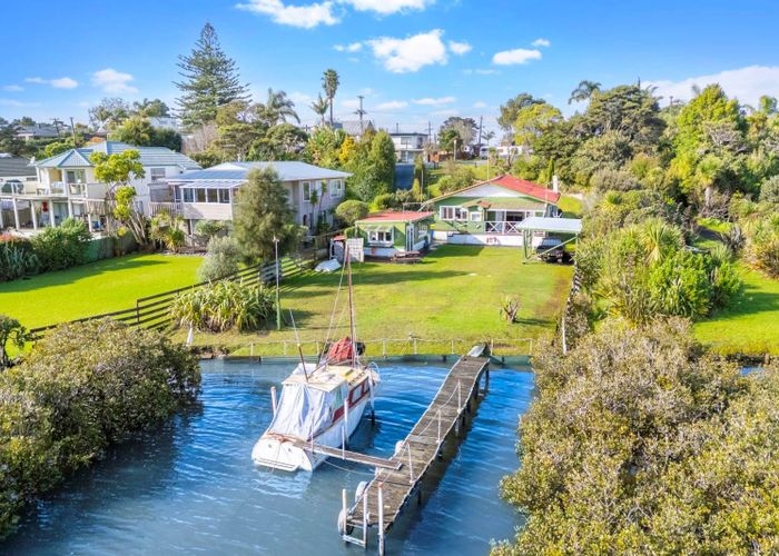  at 6 The Terrace, Herald Island, Waitakere City, Auckland