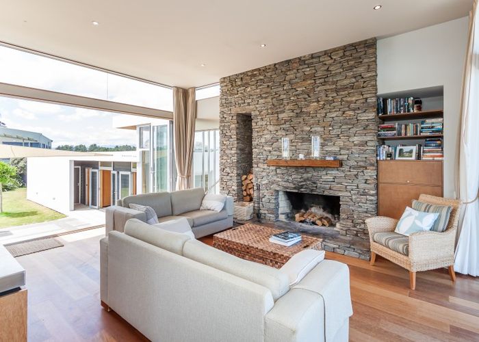  at 10A Ngati Huia Place, Waitarere Beach, Levin