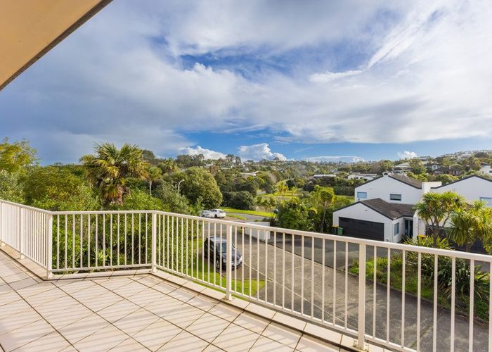  at 8 Greenway Rise, Gulf Harbour, Rodney, Auckland