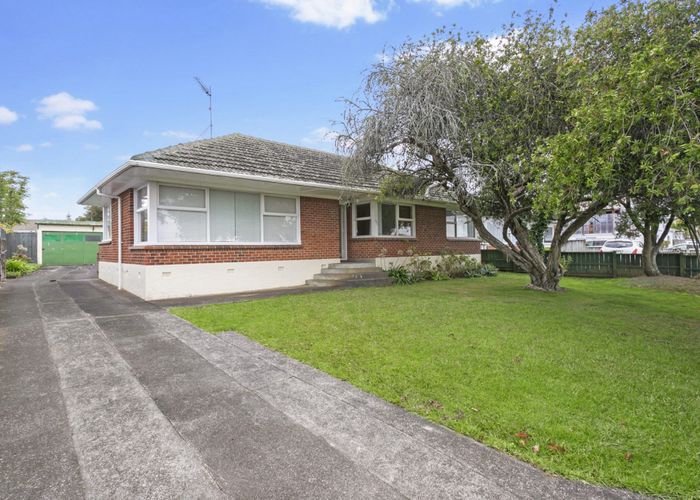  at 102 Ti Rakau Drive, Pakuranga, Manukau City, Auckland