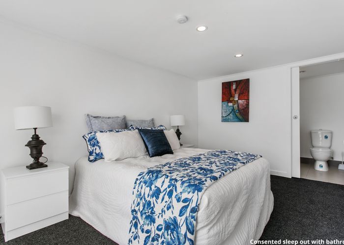  at 1/73 Redcrest Avenue, Red Hill, Papakura