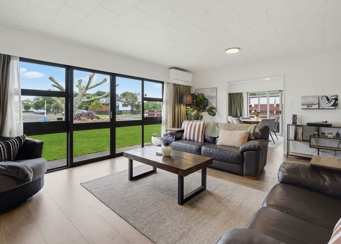  at 16 Cecil Place, Cloverlea, Palmerston North