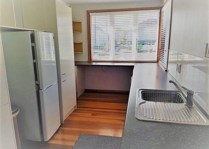  at 9 Castor Crescent, Cannons Creek, Porirua, Wellington