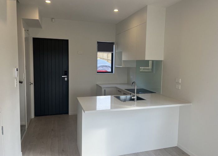  at 1/39 Renata Cres, Te Atatu Peninsula, Waitakere City, Auckland