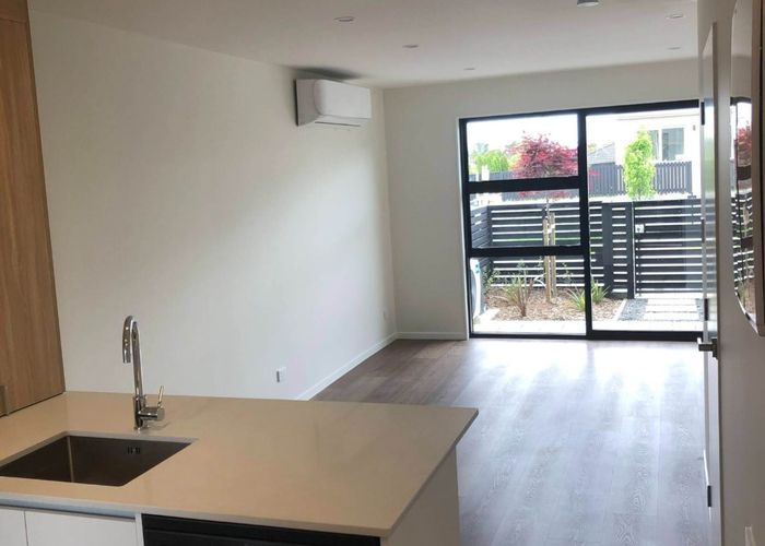 at 46 Selo Street, Glen Eden, Waitakere City, Auckland