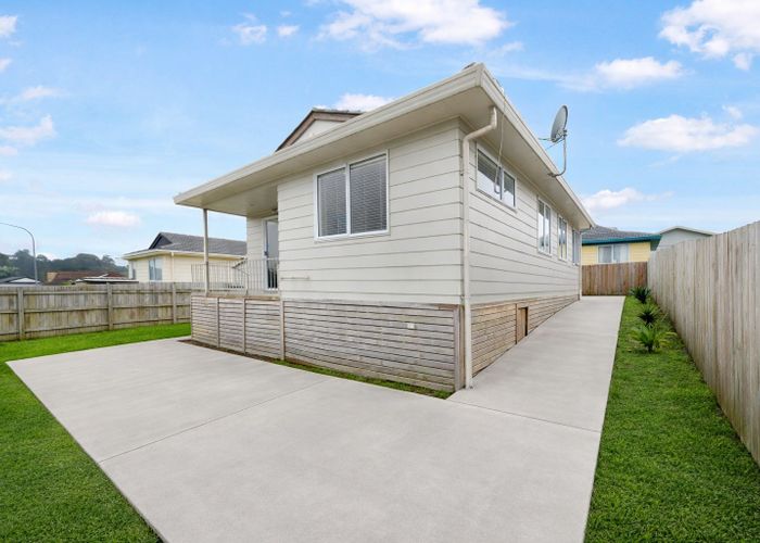  at 2/69 Launda Drive, Ranui, Waitakere City, Auckland