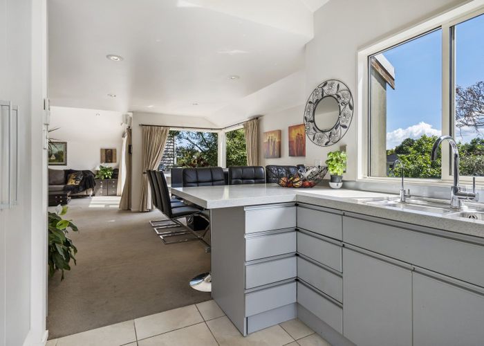  at 2/79 Edmund Street, St Heliers, Auckland