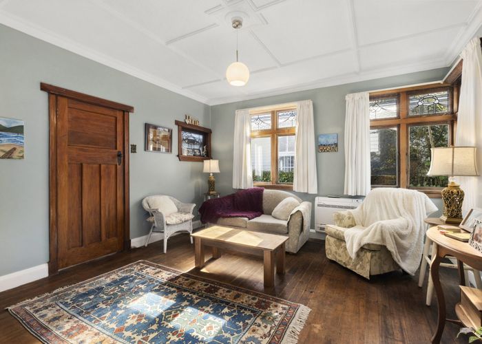  at 17 Burrows Avenue, Karori, Wellington, Wellington