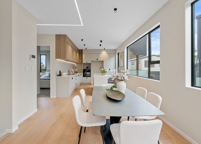  at 5/36 William Souter Street, Forrest Hill, North Shore City, Auckland