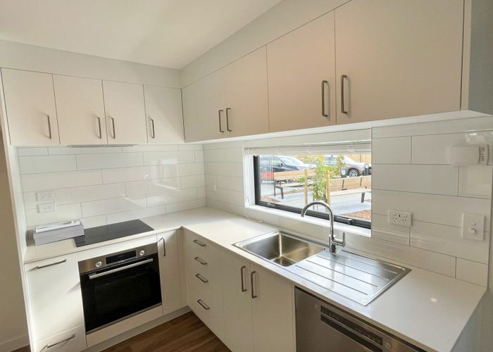  at 4 Whanui Place, Mangere Bridge, Manukau City, Auckland