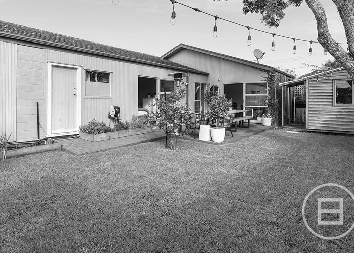  at 2/39 Alford Street, Waterview, Auckland