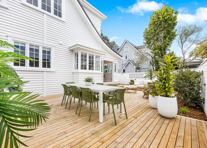  at 203 Hurstmere Road, Takapuna, North Shore City, Auckland