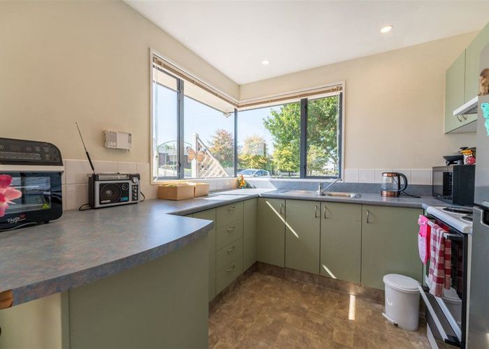  at 190 Church Street, West End, Timaru