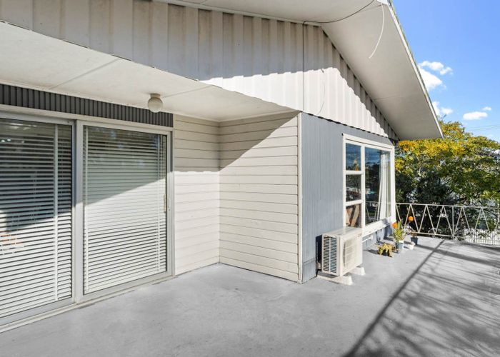  at 1,2,3/83 Rosamund Avenue, New Windsor, Auckland City, Auckland