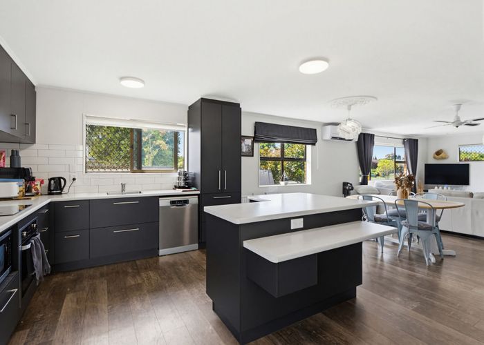  at 32a Holland Street, Glenholme, Rotorua, Bay Of Plenty