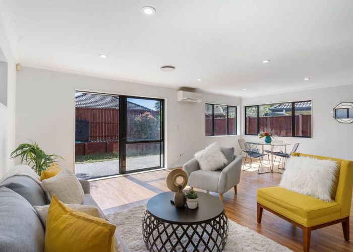  at 8 Leixlep Lane, East Tamaki, Manukau City, Auckland