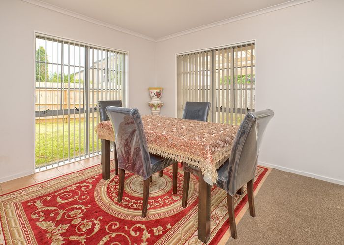  at 32 Abiru Crescent, Favona, Auckland