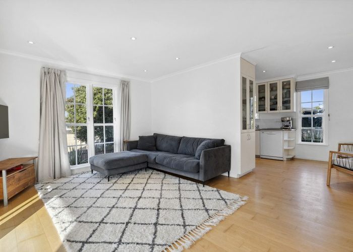  at 2 Fantail Grove, Belmont, Lower Hutt