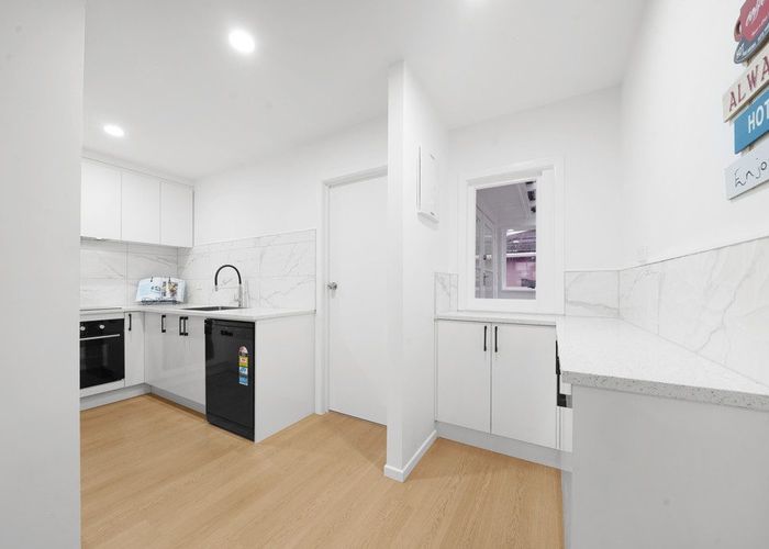  at 1/33 King Edward Avenue, Opaheke, Papakura, Auckland