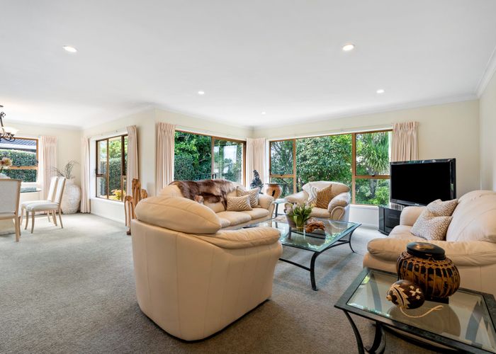  at 14 Kentigern Close, Pakuranga, Manukau City, Auckland