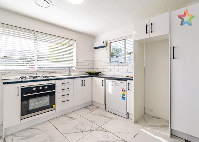  at 35b Stockdale Street, Wainuiomata, Lower Hutt, Wellington