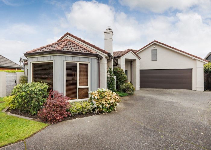  at 11 Pastoral Lane, Hokowhitu, Palmerston North, Manawatu / Whanganui