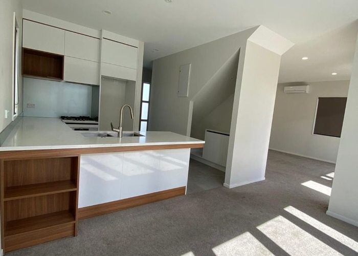  at 26 Warbler Crescent, Papakura, Papakura