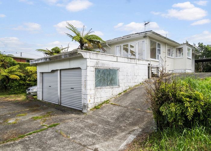  at 202 Nevay Road, Karaka Bays, Wellington