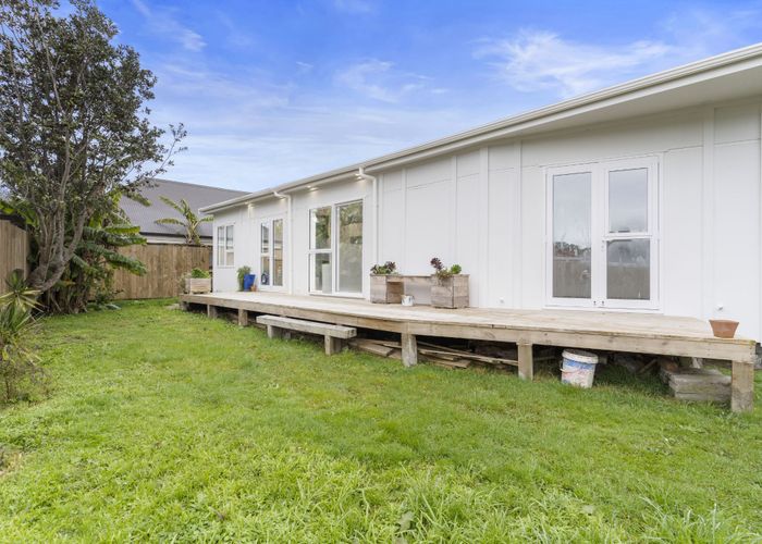  at 5 Lister Street, Point Chevalier, Auckland City, Auckland