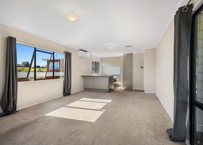  at 1663B Great North Road, Avondale, Auckland City, Auckland