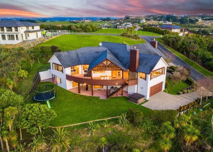  at 3 Coronet Lane, Flat Bush, Auckland