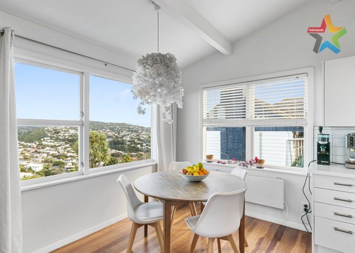  at 68 Bedford Street, Northland, Wellington