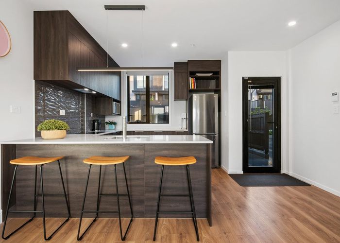  at 3/28 Pennant Street, Long Bay, North Shore City, Auckland