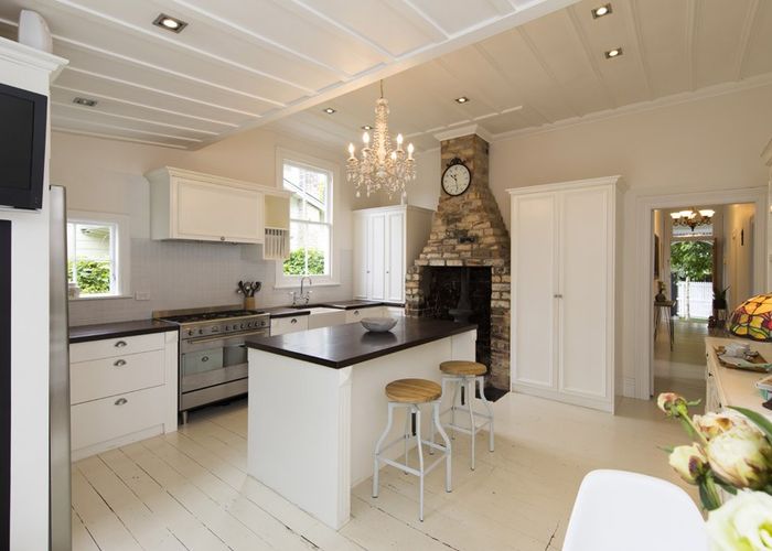  at 124 Balmoral Road, Mount Eden, Auckland