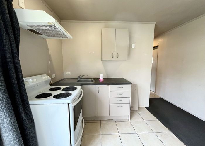  at 20A Trias Road, Totara Vale, North Shore City, Auckland