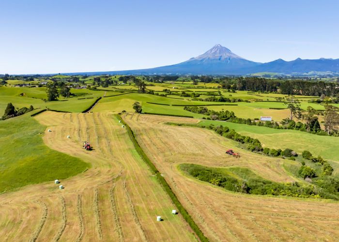  at 0n Upland Road, Egmont Village, New Plymouth, Taranaki
