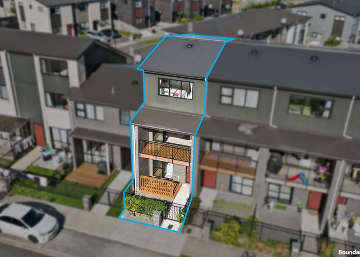  at 27 Haroto Street, Manukau, Manukau City, Auckland