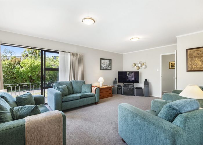  at 1/357 Beach Road, Campbells Bay, Auckland