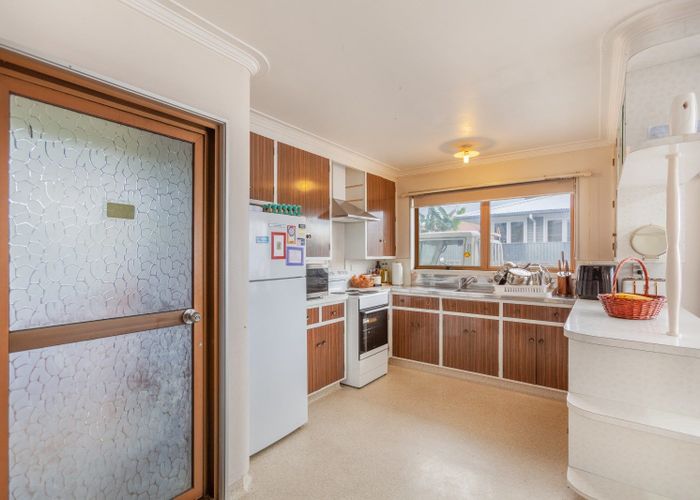  at 3 Nicholson Street, Mayfair, Hastings