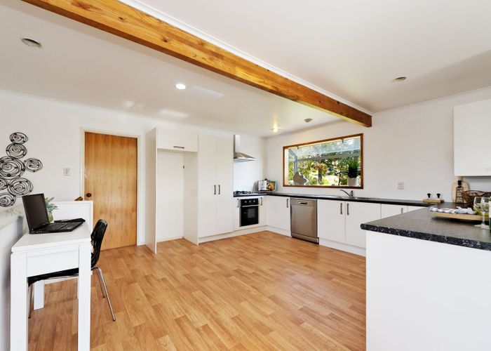  at 10 Glenorchy Street, Glen Eden, Auckland