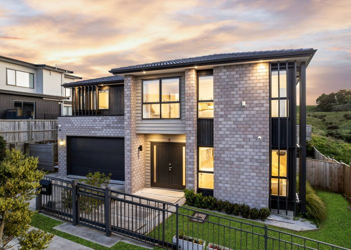  at 43 Matahae DR, Flat Bush, Auckland