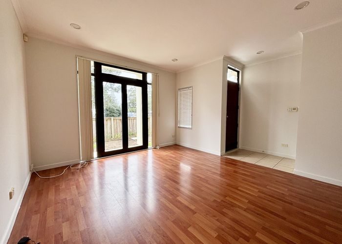  at 64 Gunner Drive, Te Atatu Peninsula, Waitakere City, Auckland