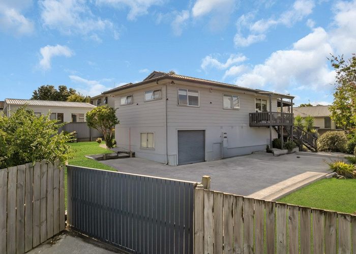  at 207 Mahia Road, Manurewa, Manukau City, Auckland