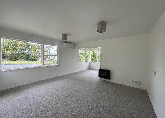  at 26 Sunvue Rd, Sunnyvale, Waitakere City, Auckland