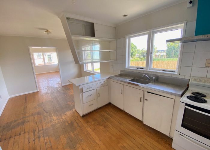  at 43A  Vine Street, Mangere East, Manukau City, Auckland