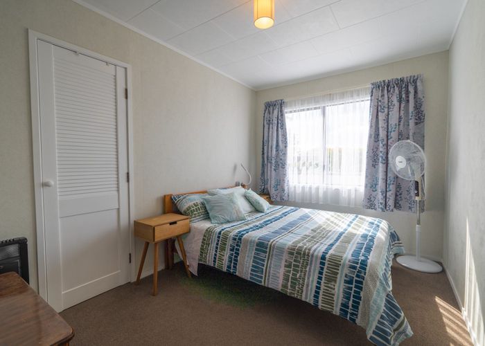  at 10 Merida Place, Unsworth Heights, Auckland
